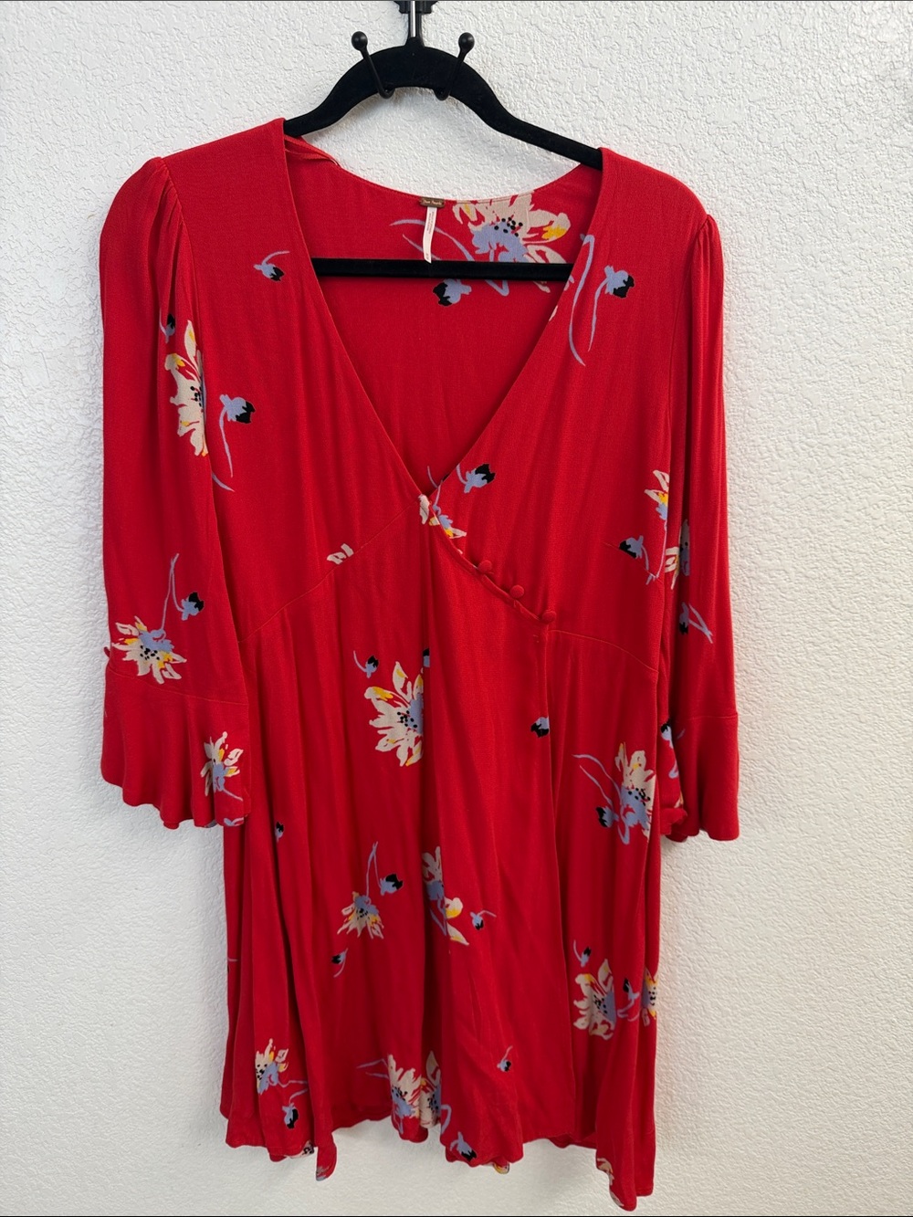 Free People  Floral V‑Neck Mini Dress
